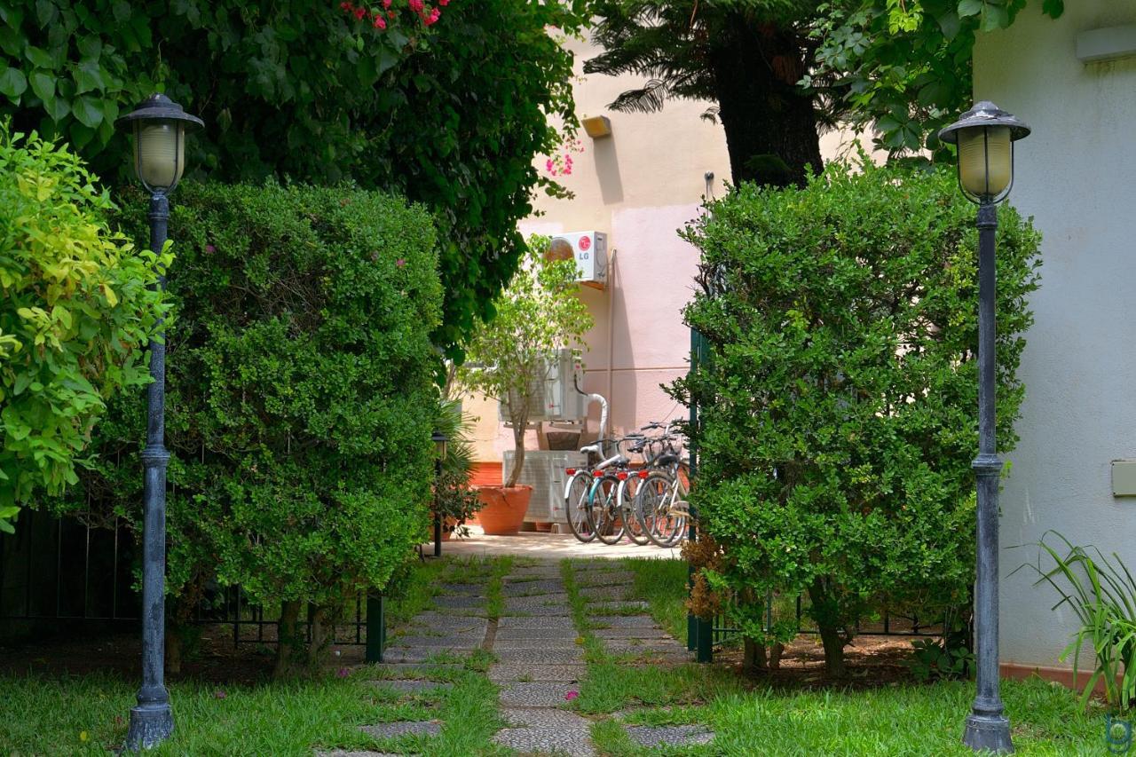 B&B Mondello Resort Bagian luar foto