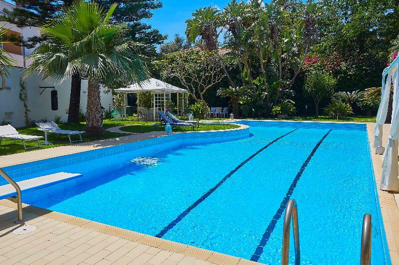 B&B Mondello Resort Bagian luar foto